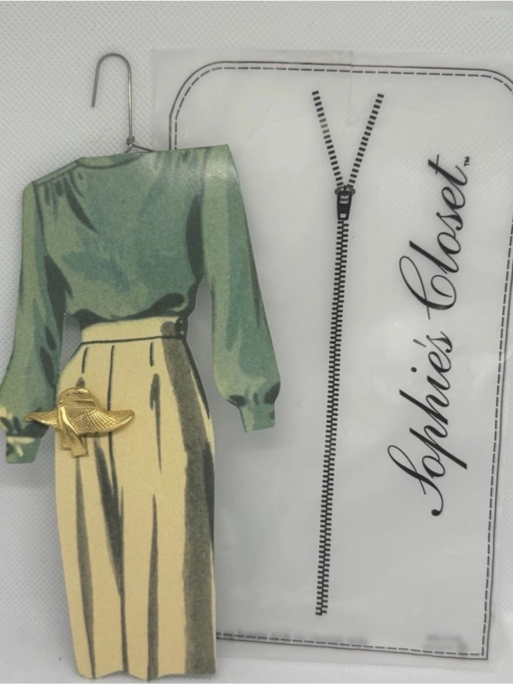 Sophie’s Closet Greeting Card Beige Skirt Green Shirt Hat Pin Brooch Vintage